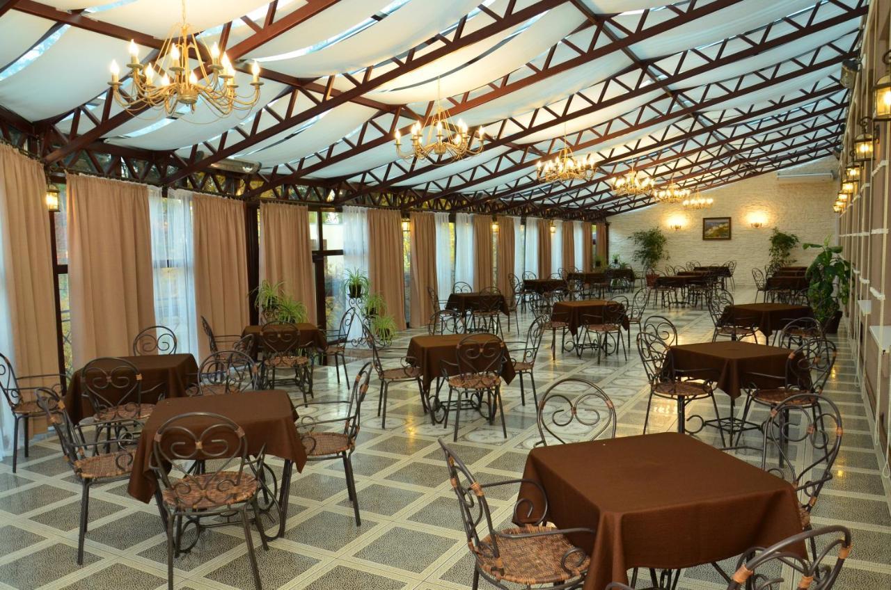 Conference Hall Irpin' Hotel Ngoại thất bức ảnh